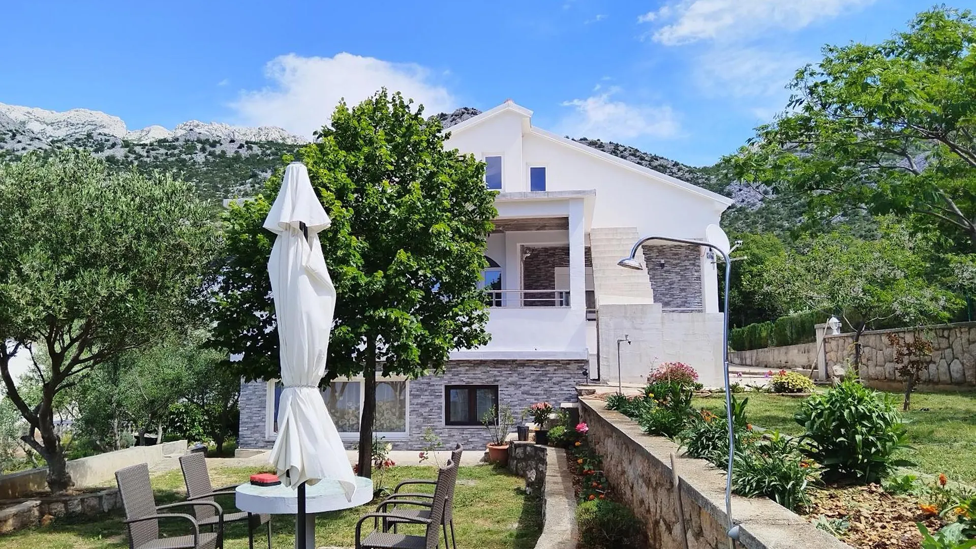 Apartment Apartman Josip Starigrad Paklenica Croatia